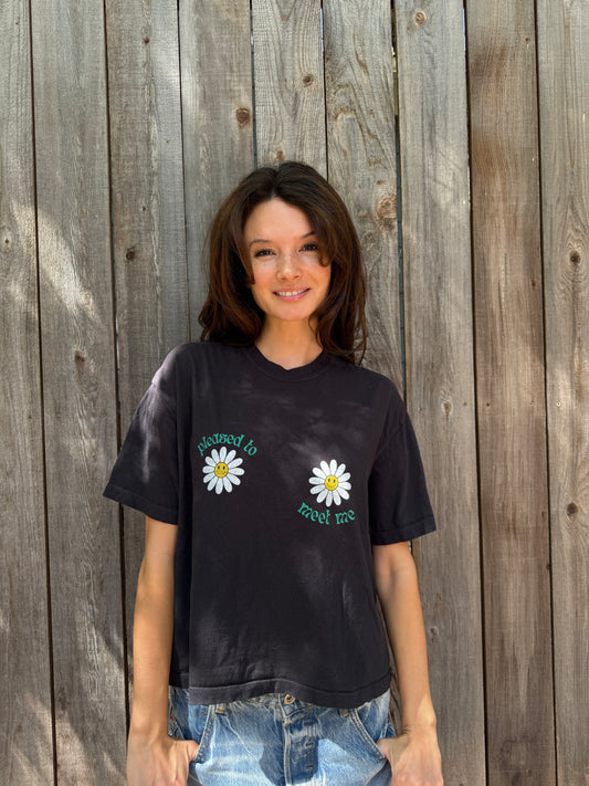 Pleased to Meet Me [Petals] ~ Boxy Crop Tee