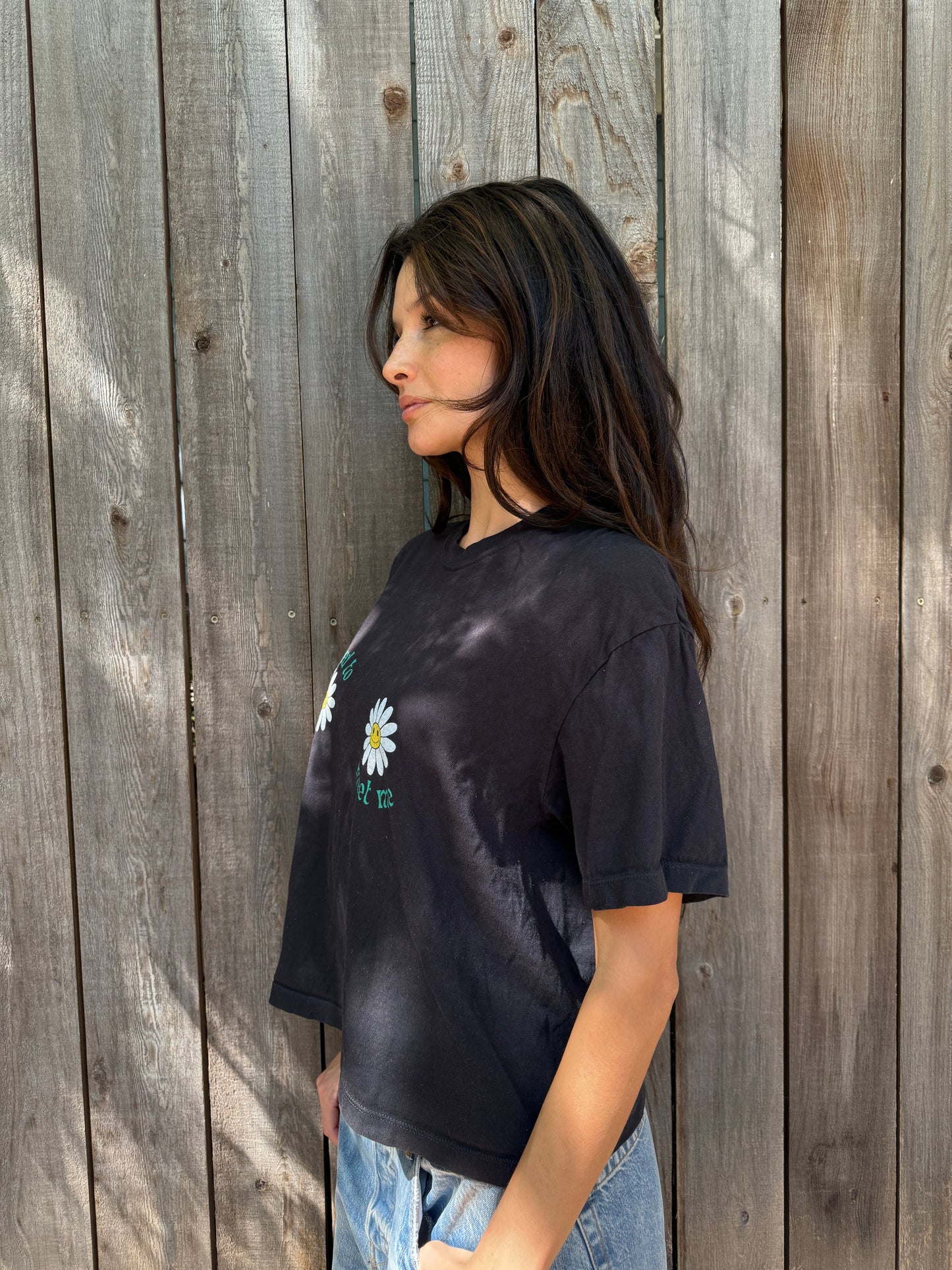 Pleased to Meet Me [Petals] ~ Boxy Crop Tee