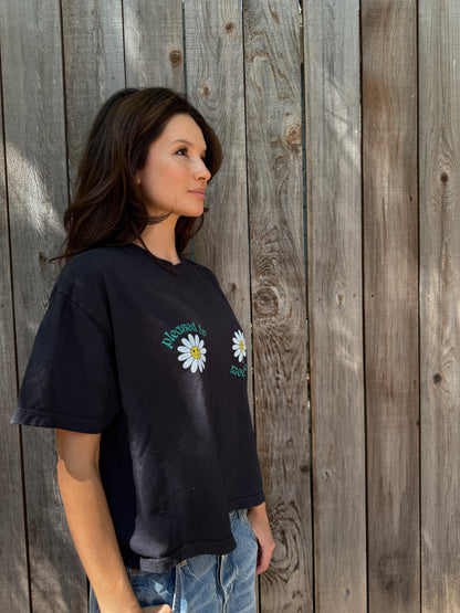 Pleased to Meet Me [Petals] ~ Boxy Crop Tee